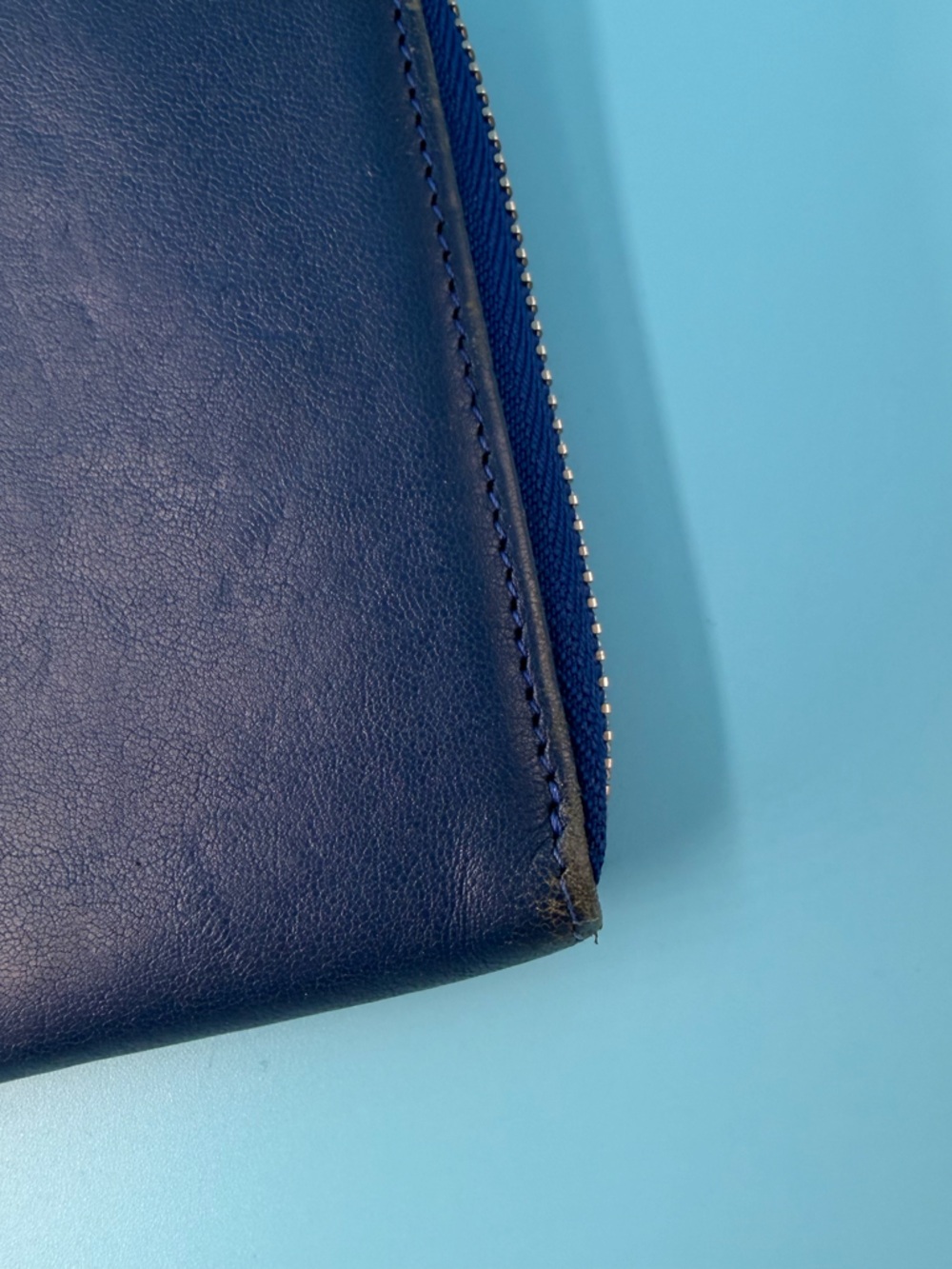 Longchamp Navy Blue Leather Zippy Wallet Large - Picture 3 of 9